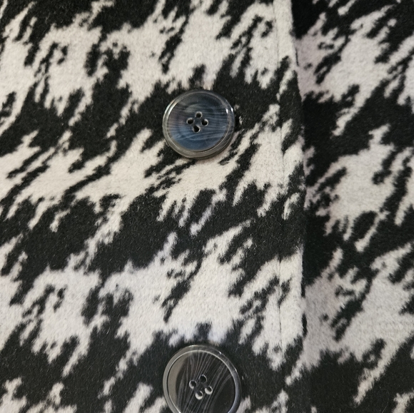 Winter 3/4 length herringbone jacket - Picture 5 of 10